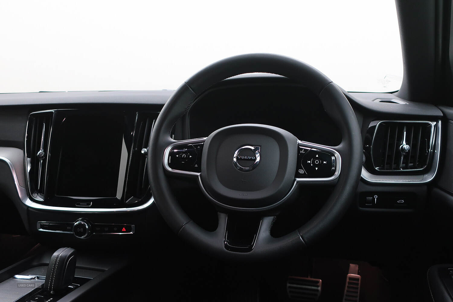 Mar 2022 Volvo V60 2.0 B3P R DESIGN 5dr Auto [7 speed]