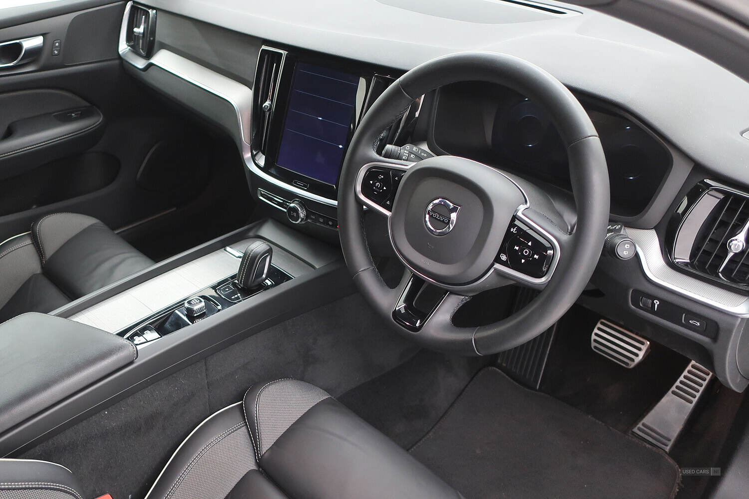 Mar 2022 Volvo V60 2.0 B3P R DESIGN 5dr Auto [7 speed]