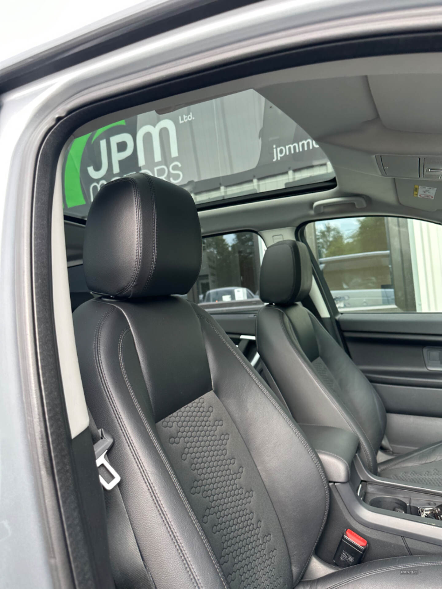 Jan 2018 Land Rover Discovery Sport 2.0 TD4 180 SE Tech 5dr Auto