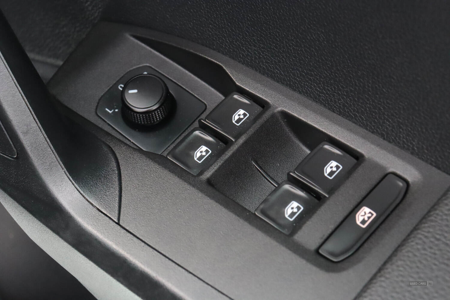 Nov 2018 Seat Arona 1.6 TDI 115 SE Technology Lux [EZ] 5dr