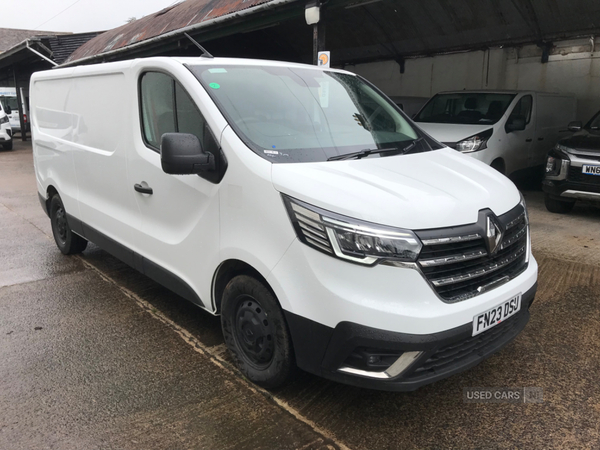 Renault Trafic 3T1 FWD 2.0 DCI 150 L2 H1 RED EDITION in Antrim