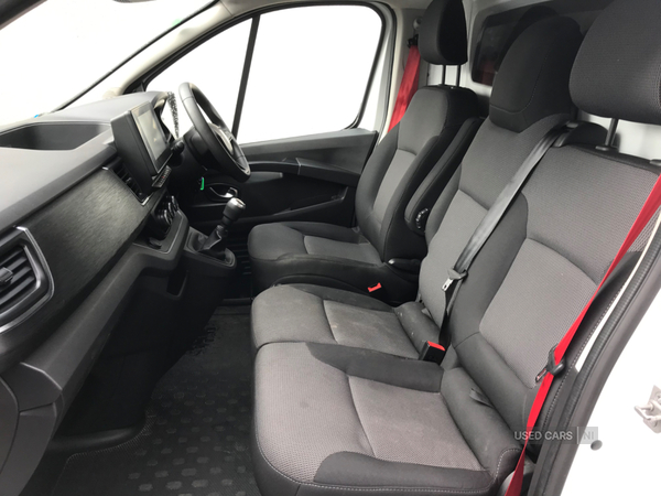 Renault Trafic 3T1 FWD 2.0 DCI 150 L2 H1 RED EDITION in Antrim