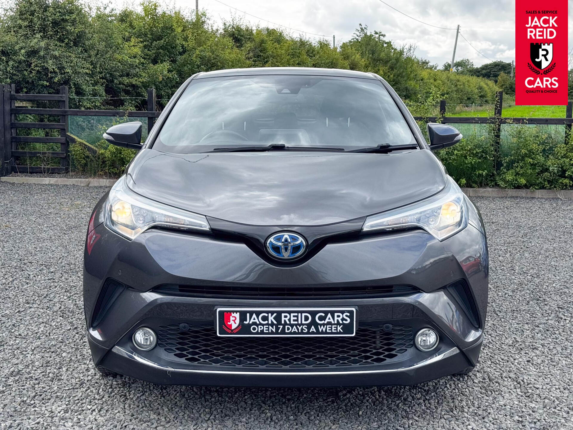 Mar 2017 Toyota C-HR 1.8 Hybrid Excel 5dr CVT