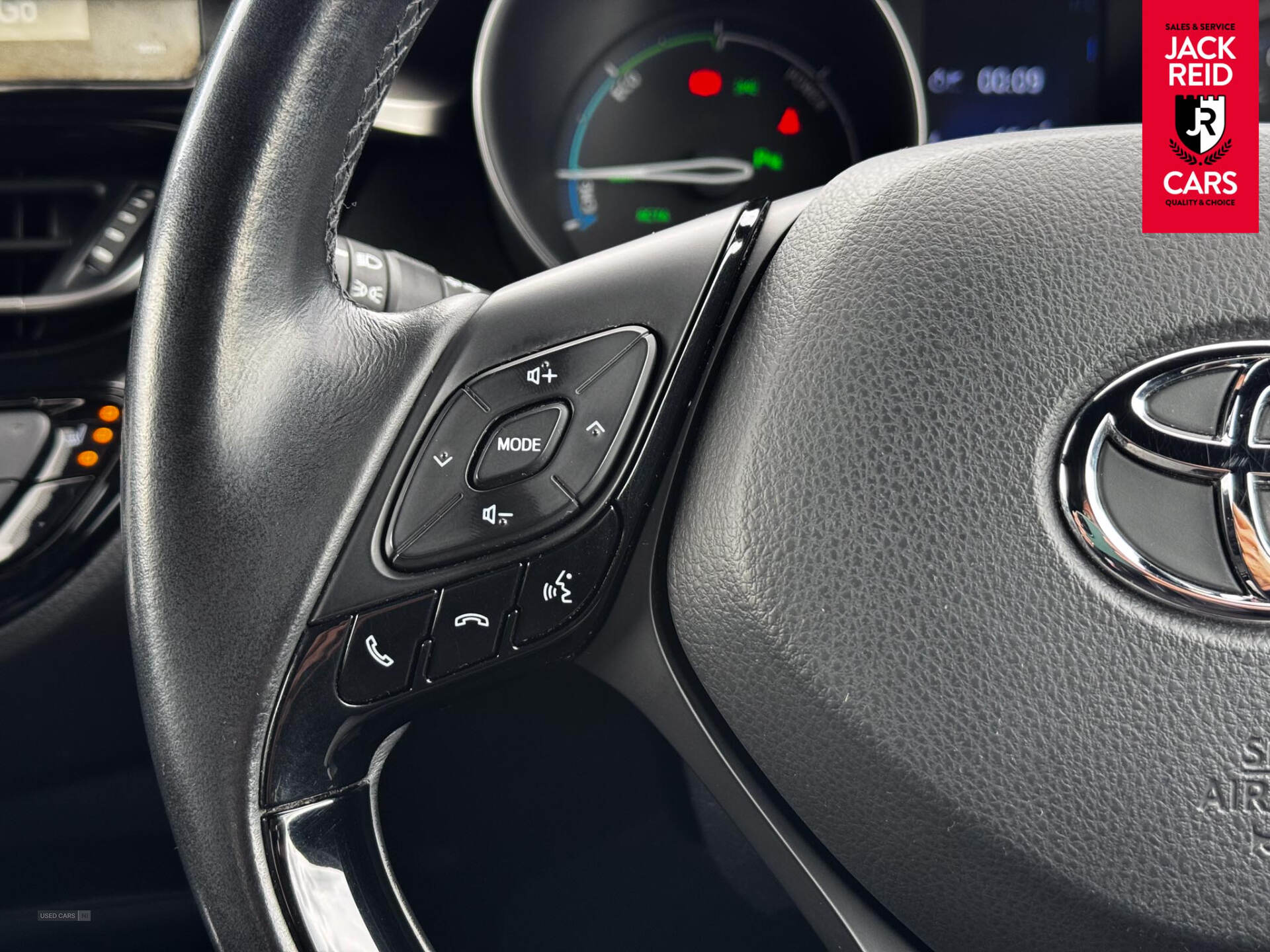 Mar 2017 Toyota C-HR 1.8 Hybrid Excel 5dr CVT