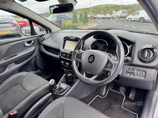 Renault Clio HATCHBACK in Derry / Londonderry