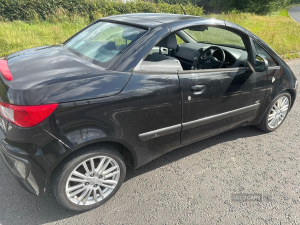 Mitsubishi Colt CABRIOLET in Down