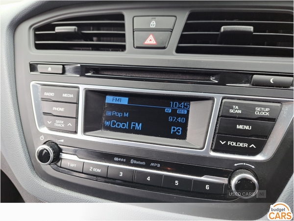 Hyundai i20 HATCHBACK in Down