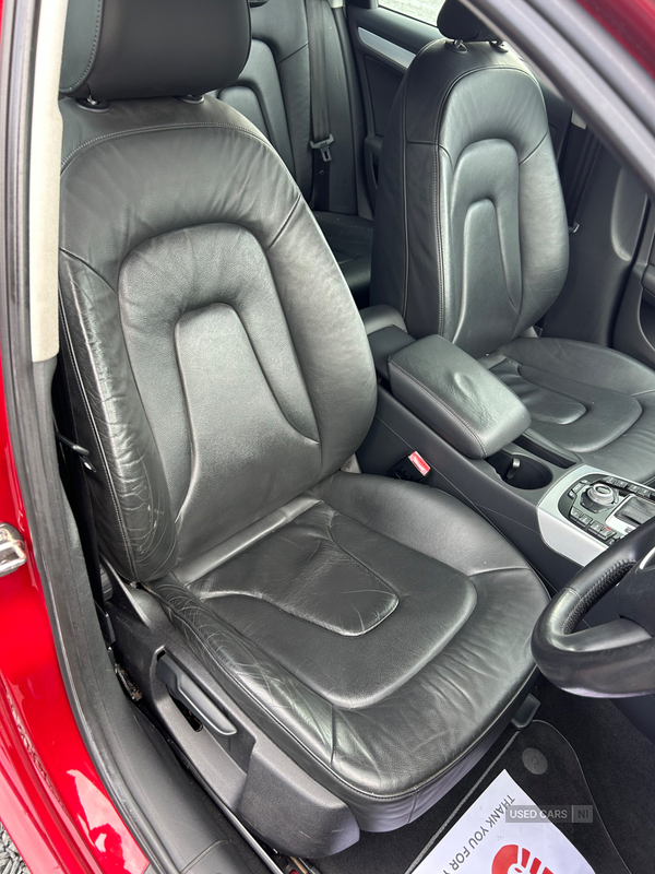 Audi A4 SALOON in Down