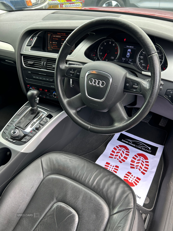 Audi A4 SALOON in Down