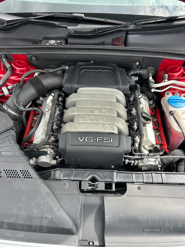 Audi A4 SALOON in Down
