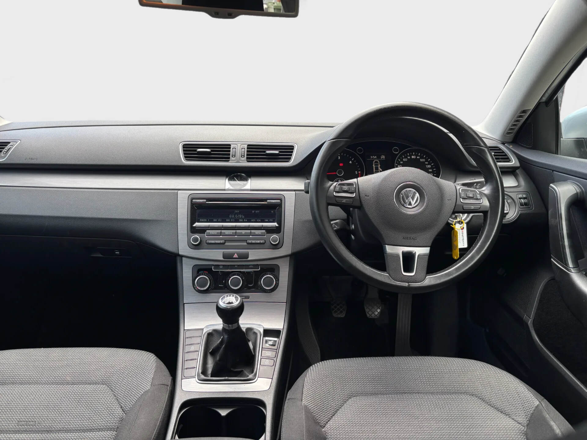 Volkswagen Passat DIESEL SALOON in Down