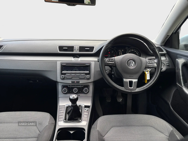 Volkswagen Passat DIESEL SALOON in Down