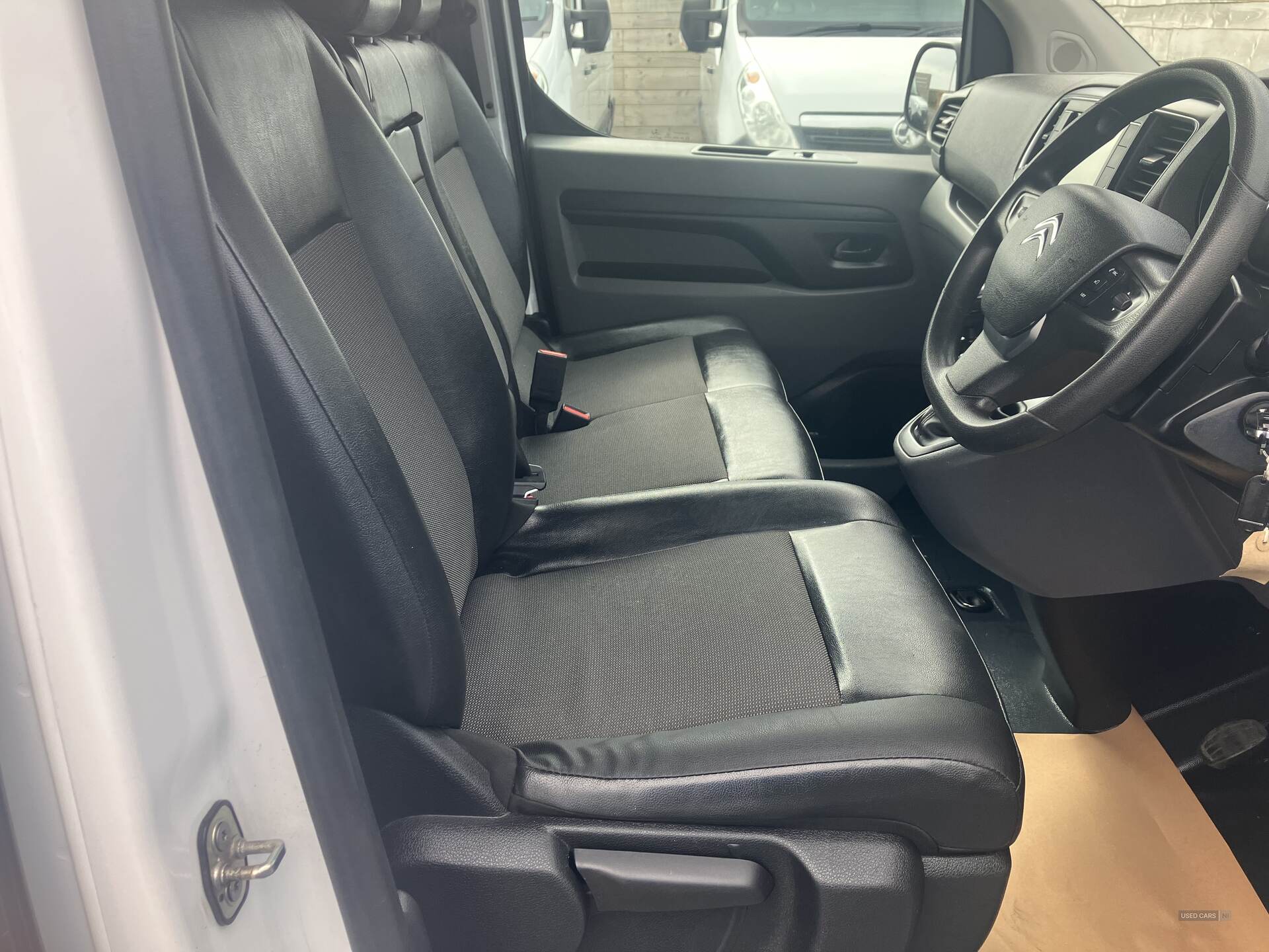Citroen Dispatch M DIESEL in Down