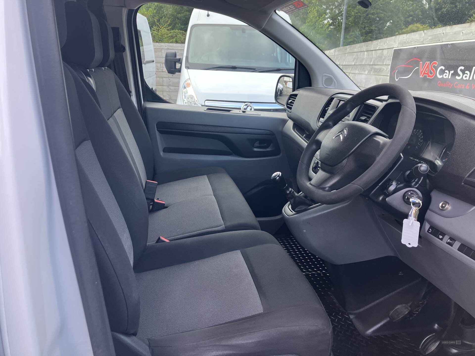 Citroen Dispatch M DIESEL in Down