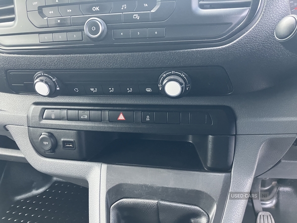 Citroen Dispatch M DIESEL in Down