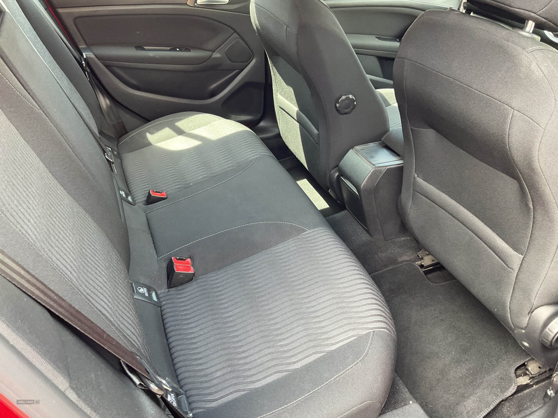 Jan 2015 Peugeot 308 1.6 HDi 92 Active 5dr