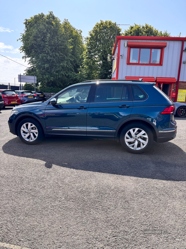 Volkswagen Tiguan ESTATE in Antrim