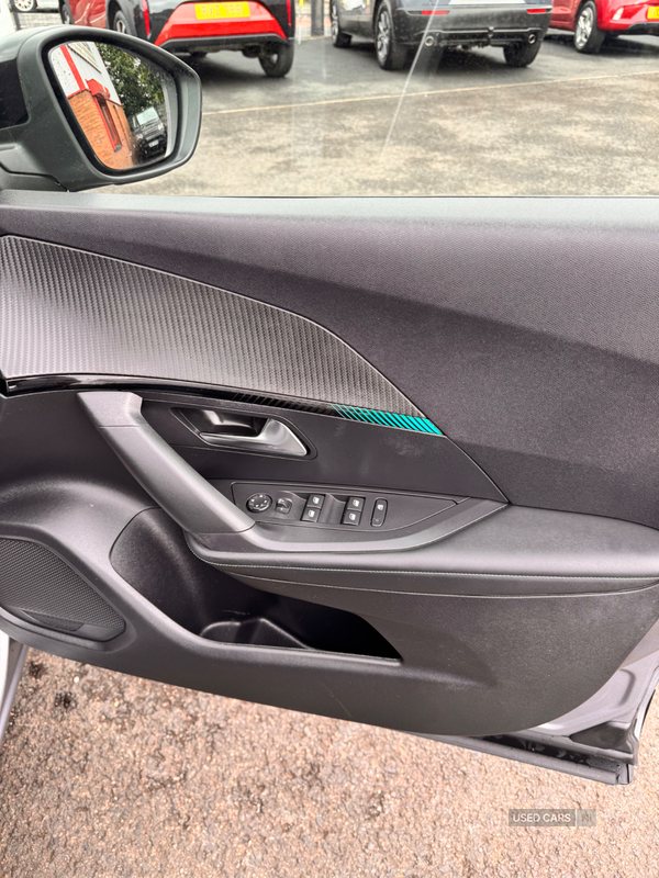 Peugeot 2008 1.2 puretech allure premium in Antrim