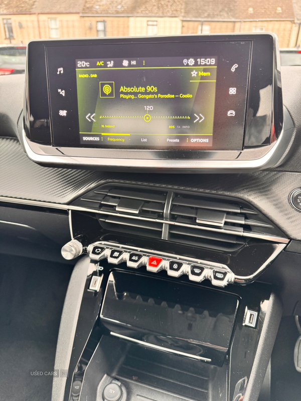 Peugeot 2008 1.2 puretech allure premium in Antrim
