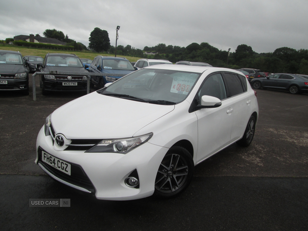 Toyota Auris DIESEL HATCHBACK in Fermanagh