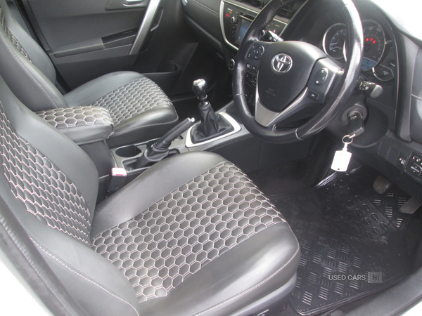 Toyota Auris DIESEL HATCHBACK in Fermanagh