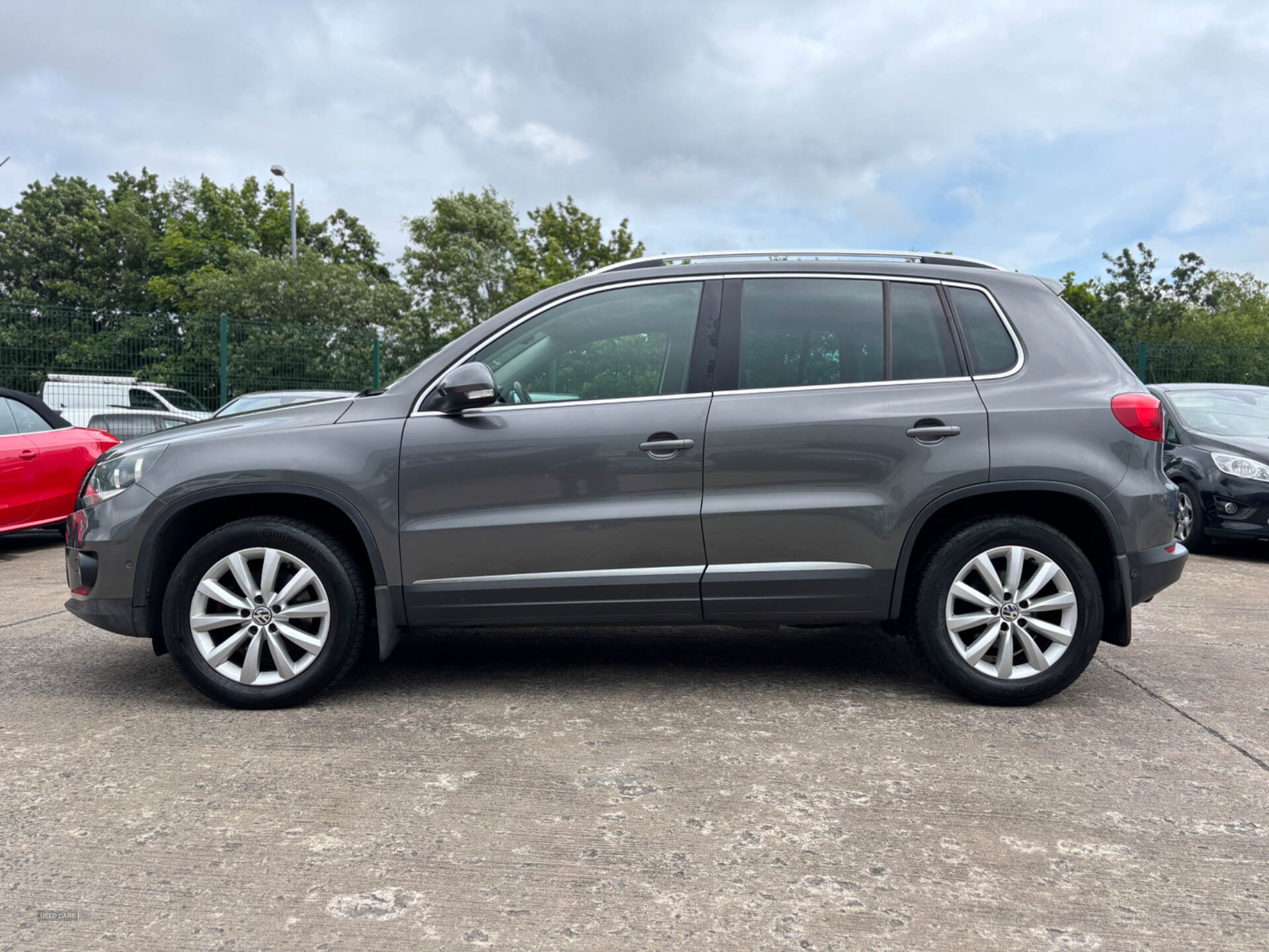 Volkswagen Tiguan DIESEL ESTATE in Antrim