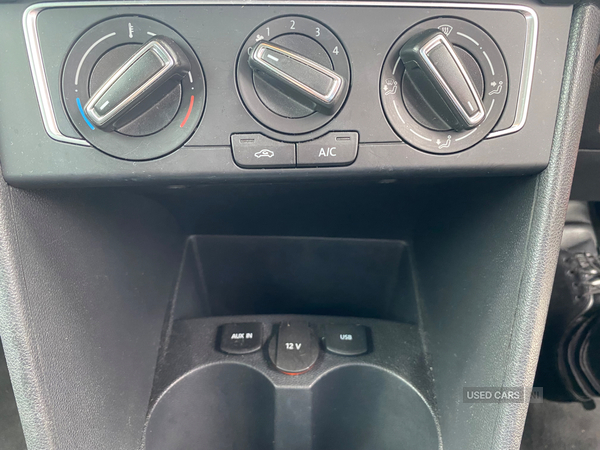 Volkswagen Polo HATCHBACK in Down