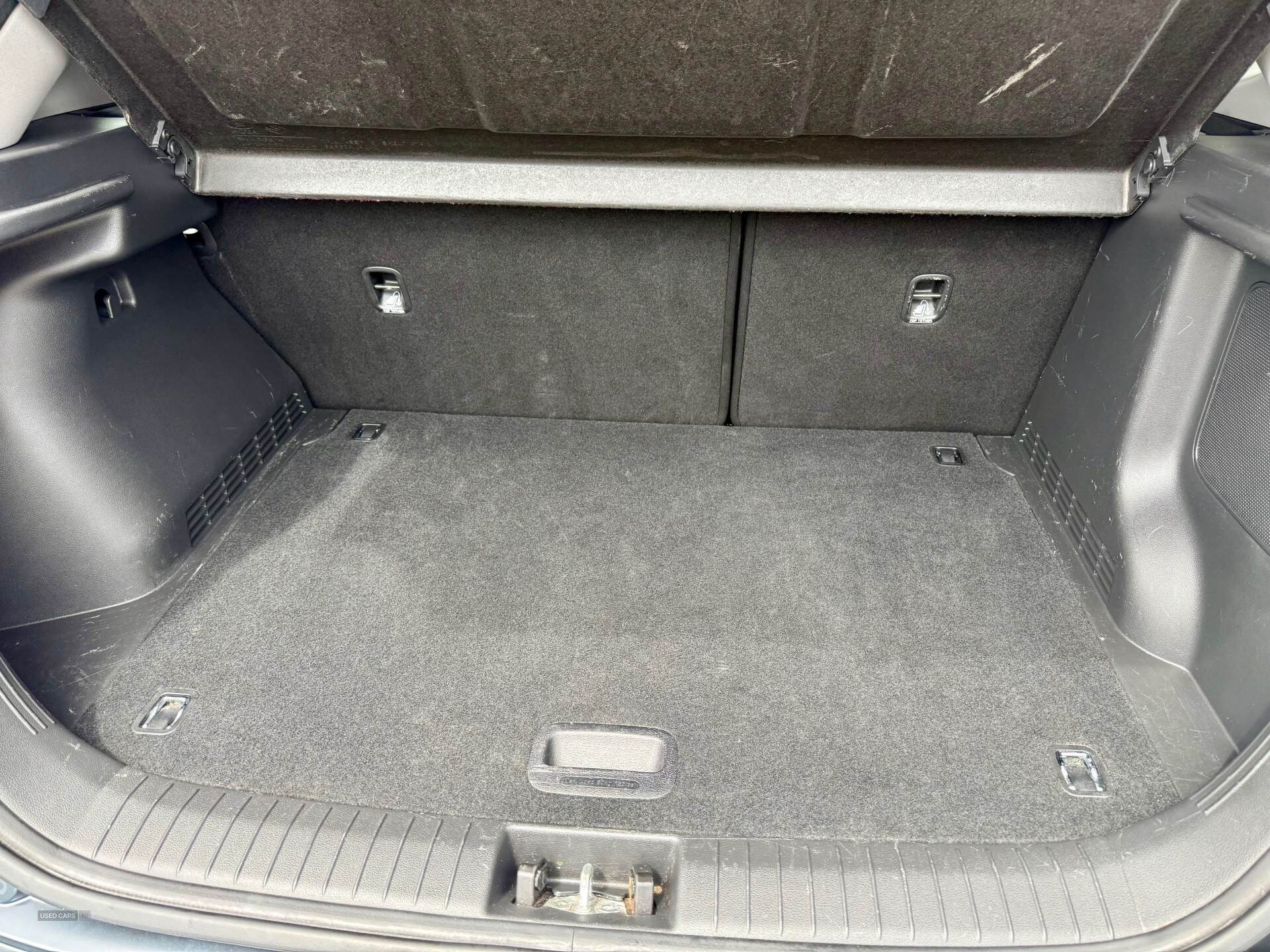 Hyundai Kona HATCHBACK in Down