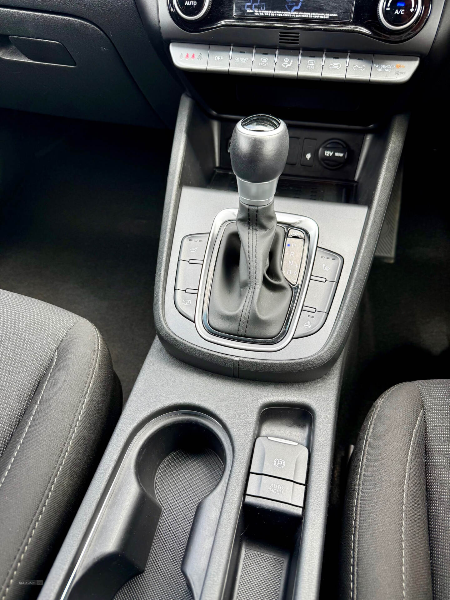 Hyundai Kona HATCHBACK in Down