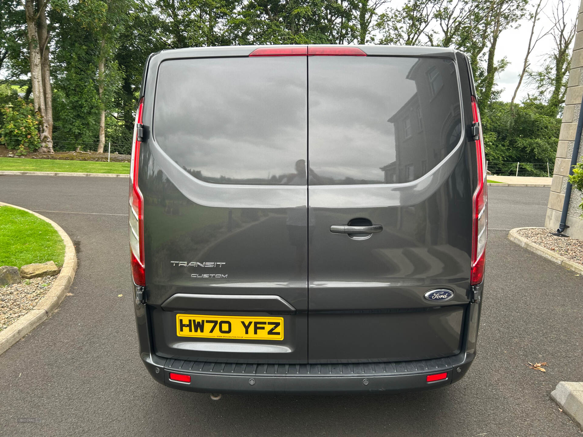 Dec 2020 Ford Transit Custom 2.0 EcoBlue 130ps Low Roof Limited Van