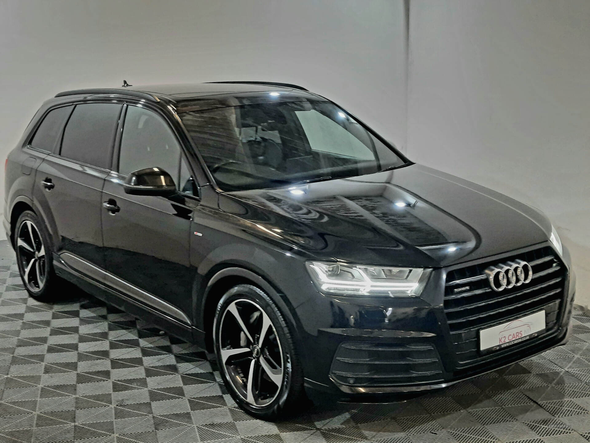 Audi Q7 DIESEL ESTATE in Tyrone