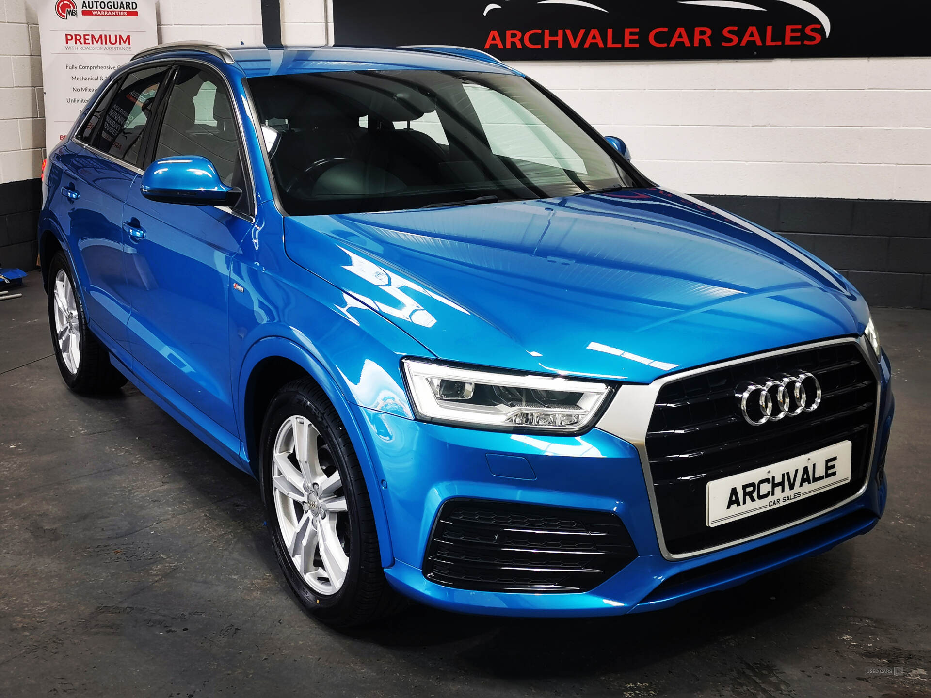 Apr 2015 Audi Q3 2.0 TDI S Line 5dr