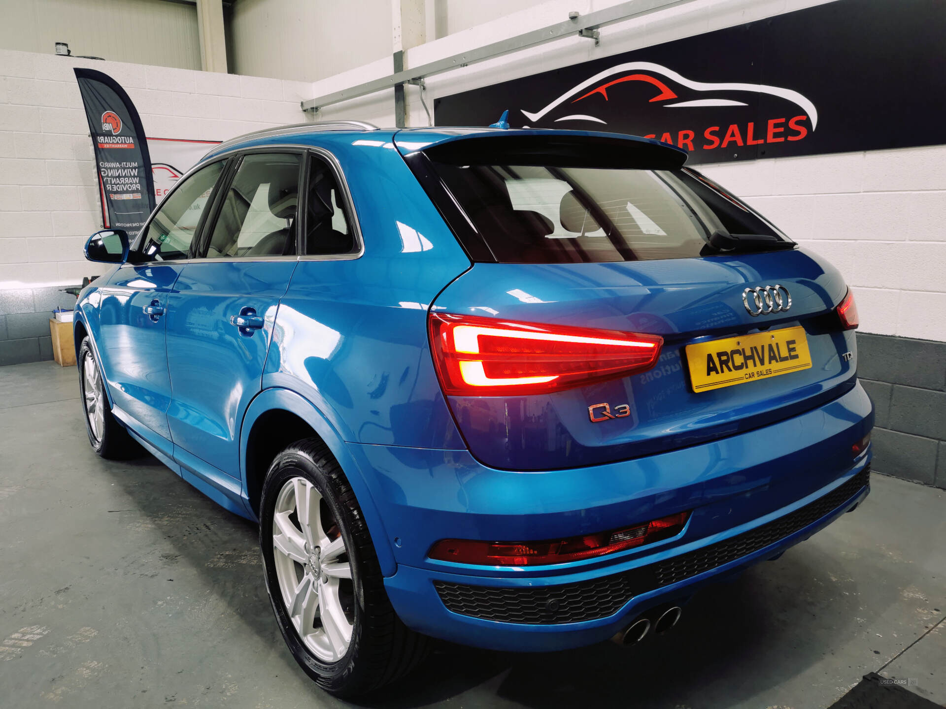 Apr 2015 Audi Q3 2.0 TDI S Line 5dr