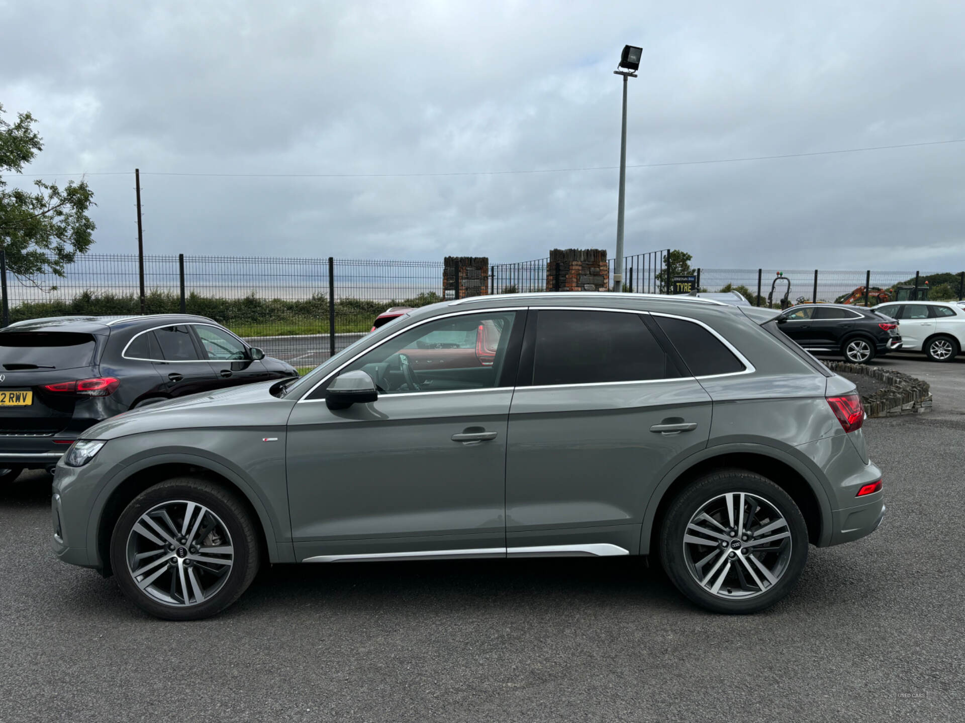 Audi Q5 DIESEL ESTATE in Derry / Londonderry