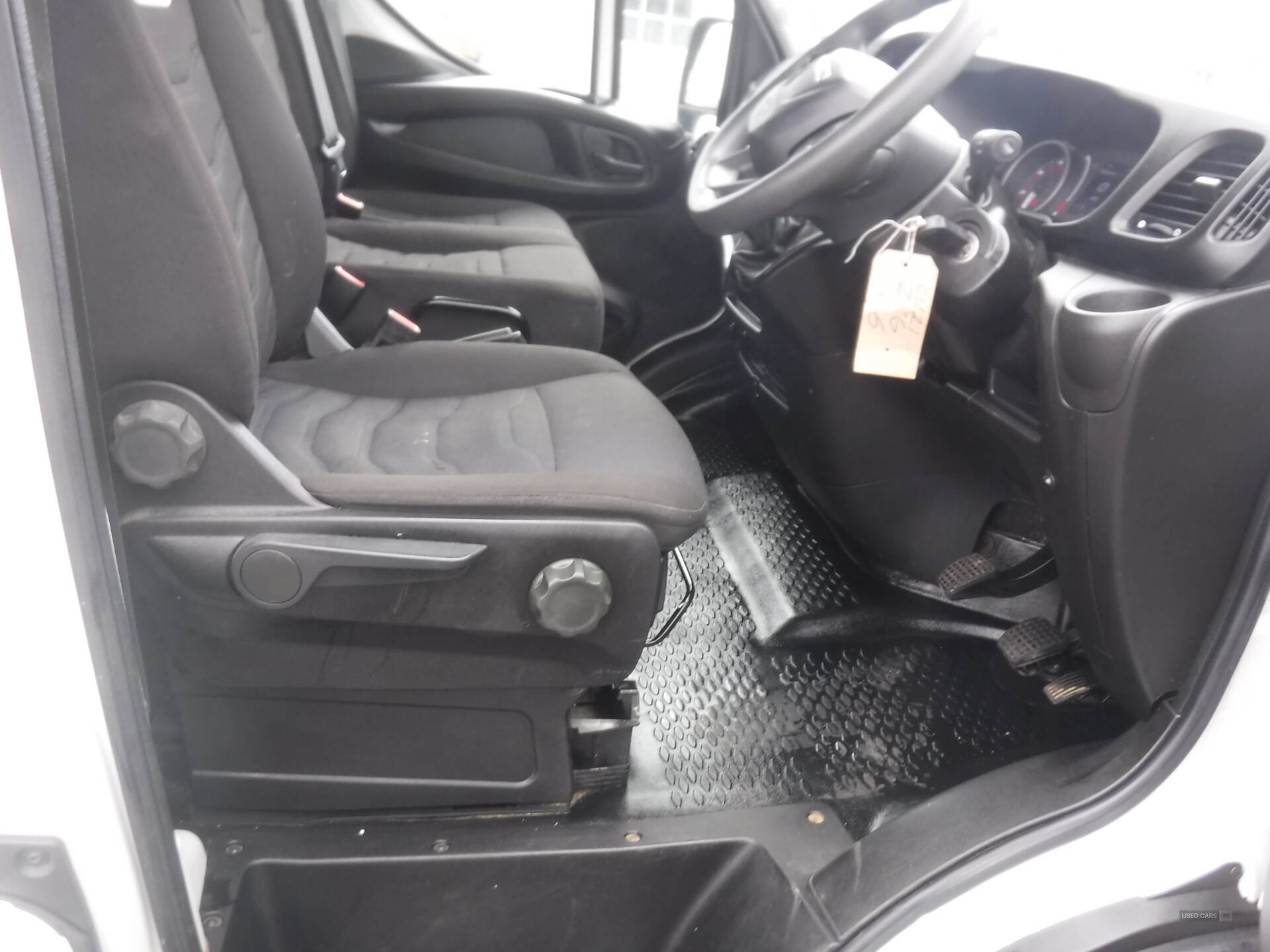 Iveco Daily 35S14 DIESEL in Down