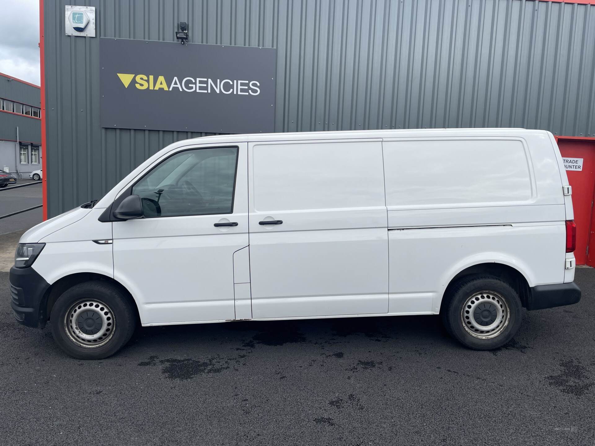 Volkswagen Transporter T30 LWB DIESEL in Antrim
