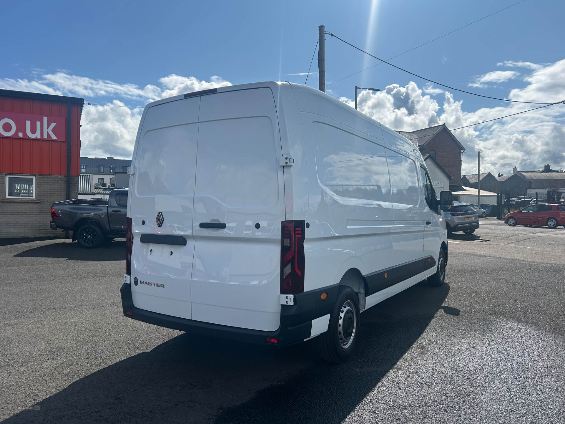 Renault Master LM35 DCI 150 BHP ADVANCE MEDIUM ROOF in Antrim