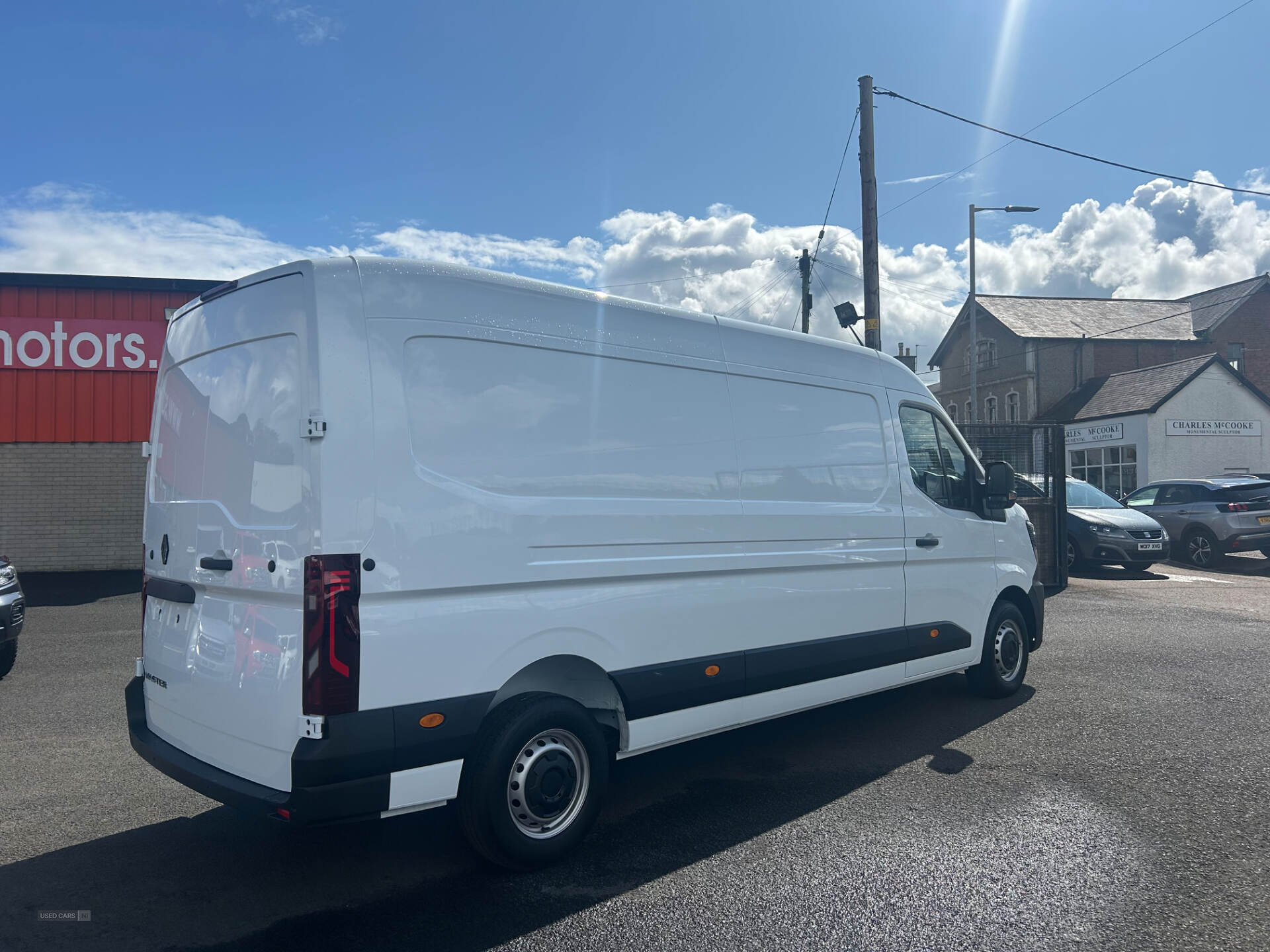 Renault Master LM35 DCI 150 BHP ADVANCE MEDIUM ROOF in Antrim