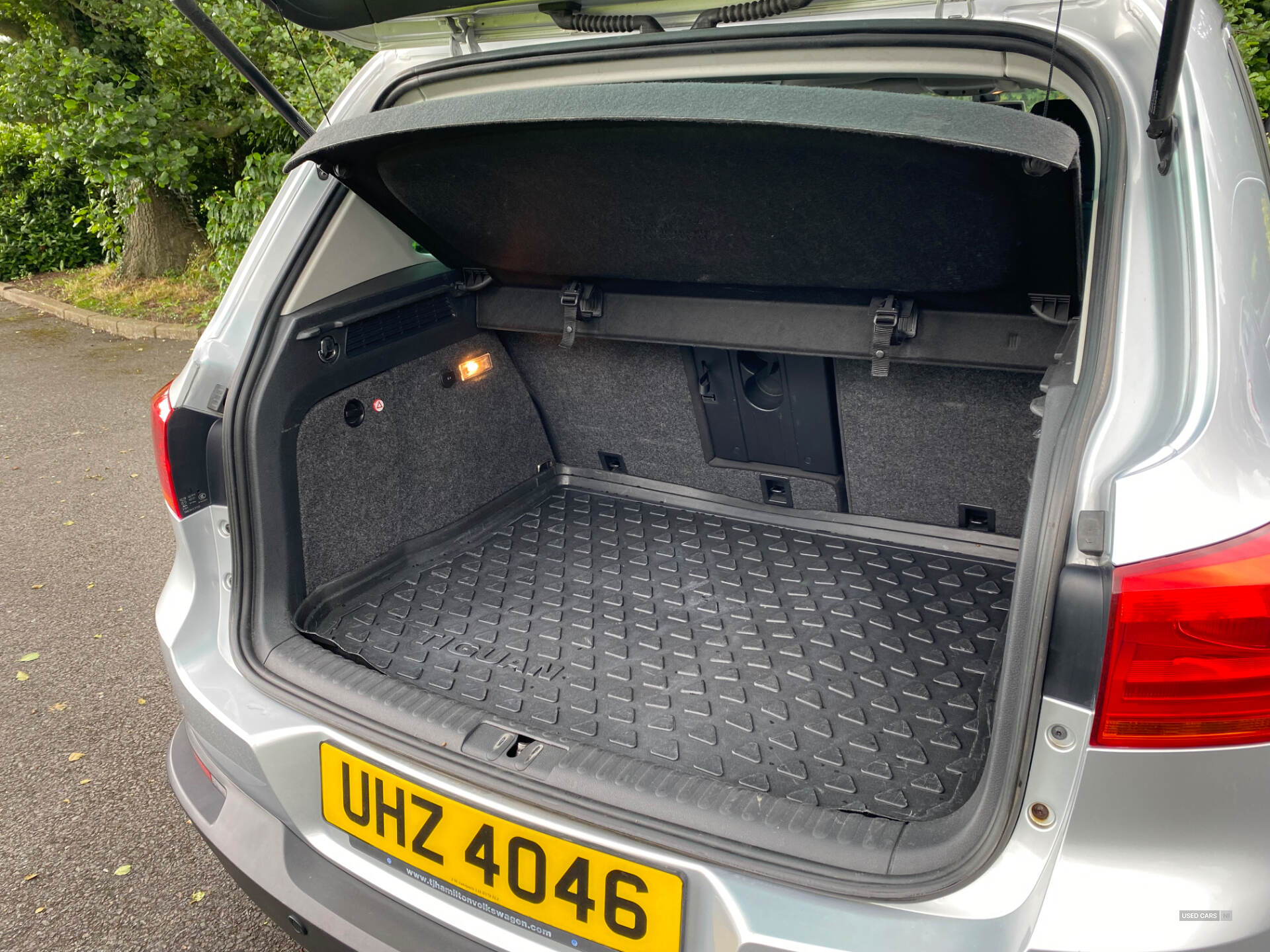 Feb 2015 Volkswagen Tiguan 2.0 TDi BlueMotion Tech Match 5dr DSG