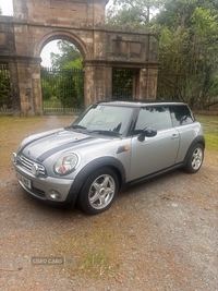 MINI Hatch 1.6 Cooper 3dr Auto in Down