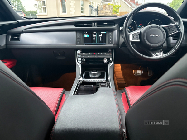 Jaguar XF DIESEL SALOON in Antrim