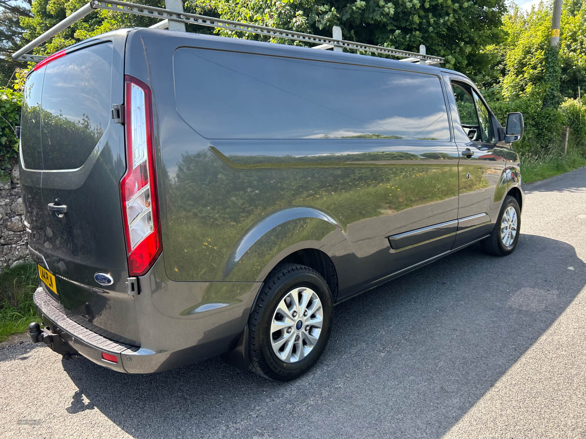 Mar 2019 Ford Transit Custom 2.0 EcoBlue 130ps Low Roof Limited Van