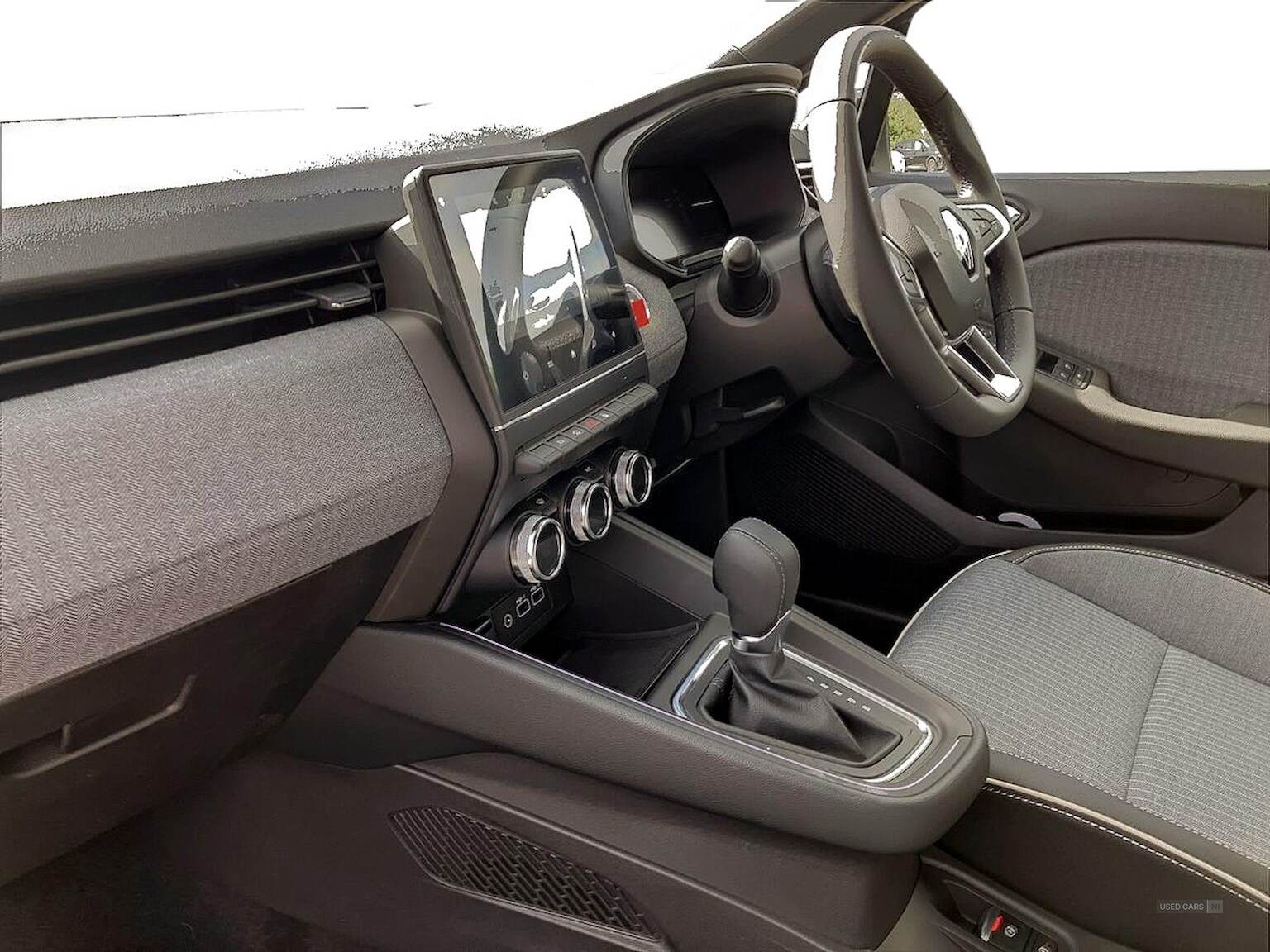 Jun 2025 Renault Clio 1.6 E-Tech Full Hybrid 145 Techno 5Dr Auto