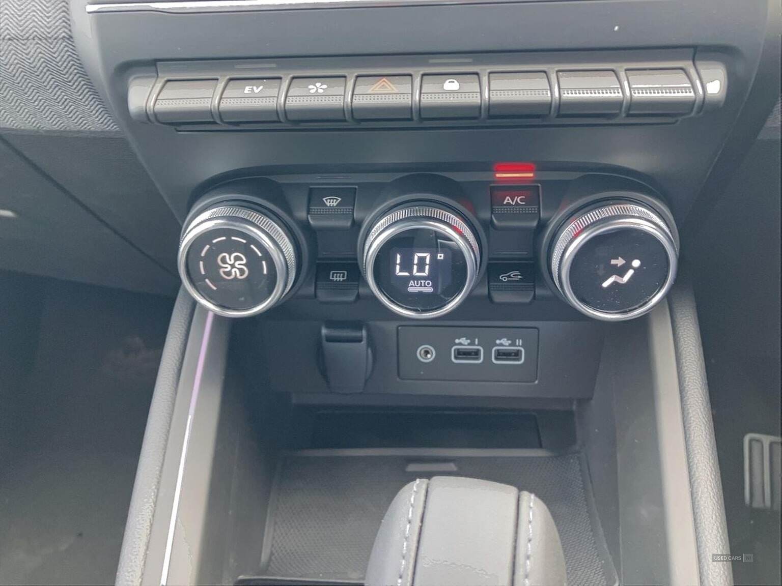 Jun 2025 Renault Clio 1.6 E-Tech Full Hybrid 145 Techno 5Dr Auto