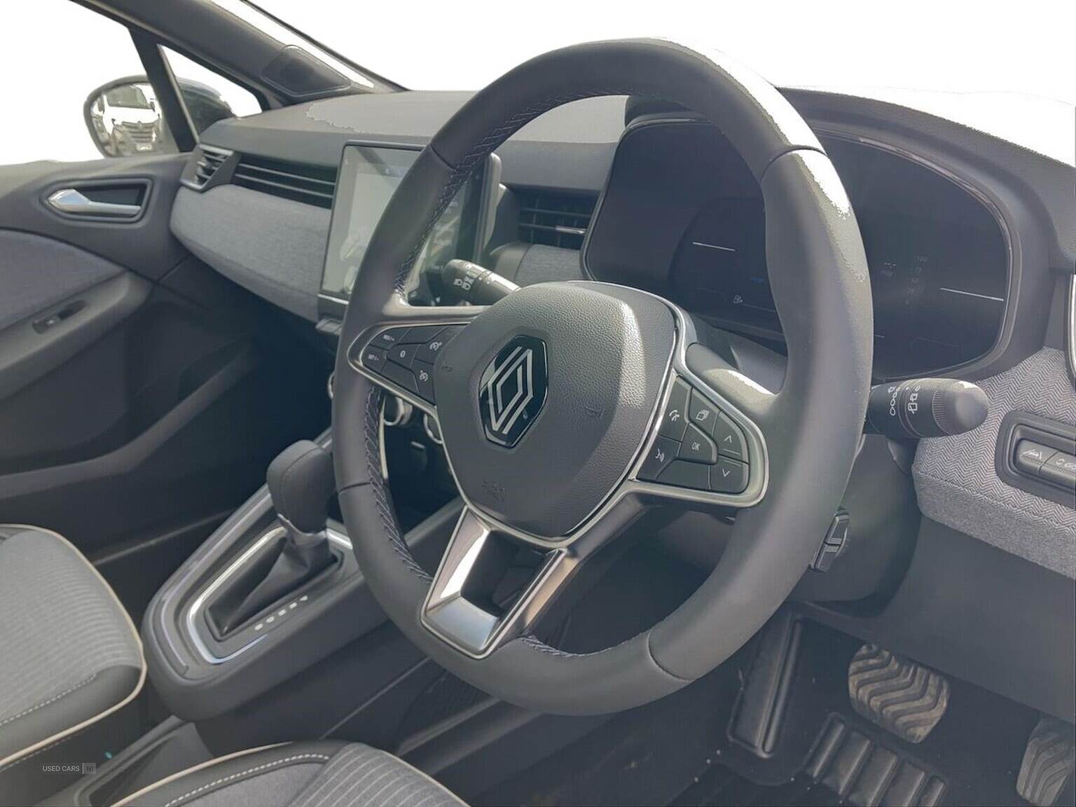Jun 2025 Renault Clio 1.6 E-Tech Full Hybrid 145 Techno 5Dr Auto