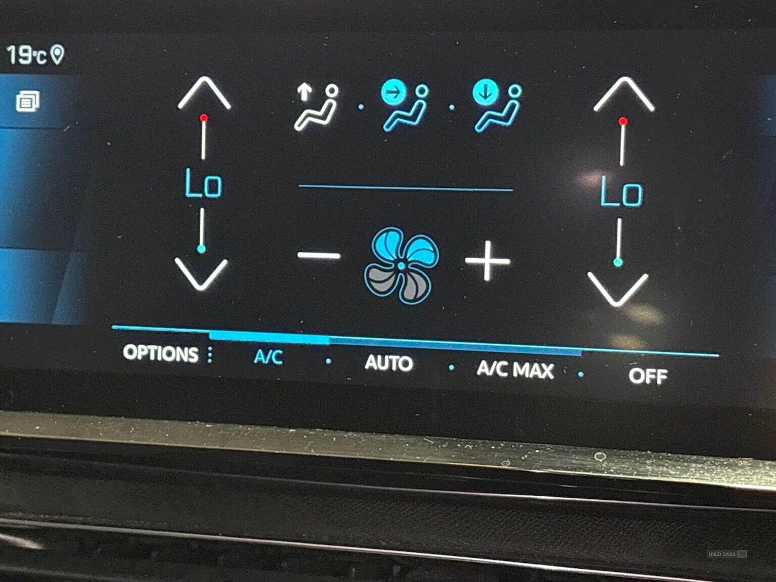 May 2022 Peugeot 3008 1.5 Bluehdi Allure Premium 5Dr