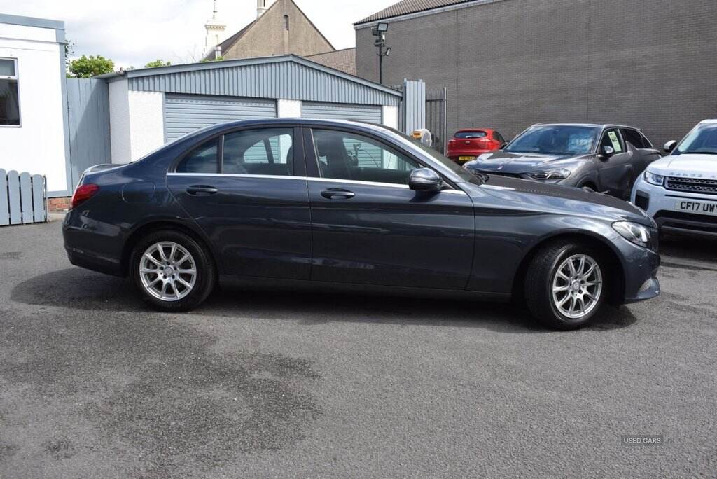 Sep 2016 Mercedes-Benz C-Class C220d SE Executive 4dr Auto