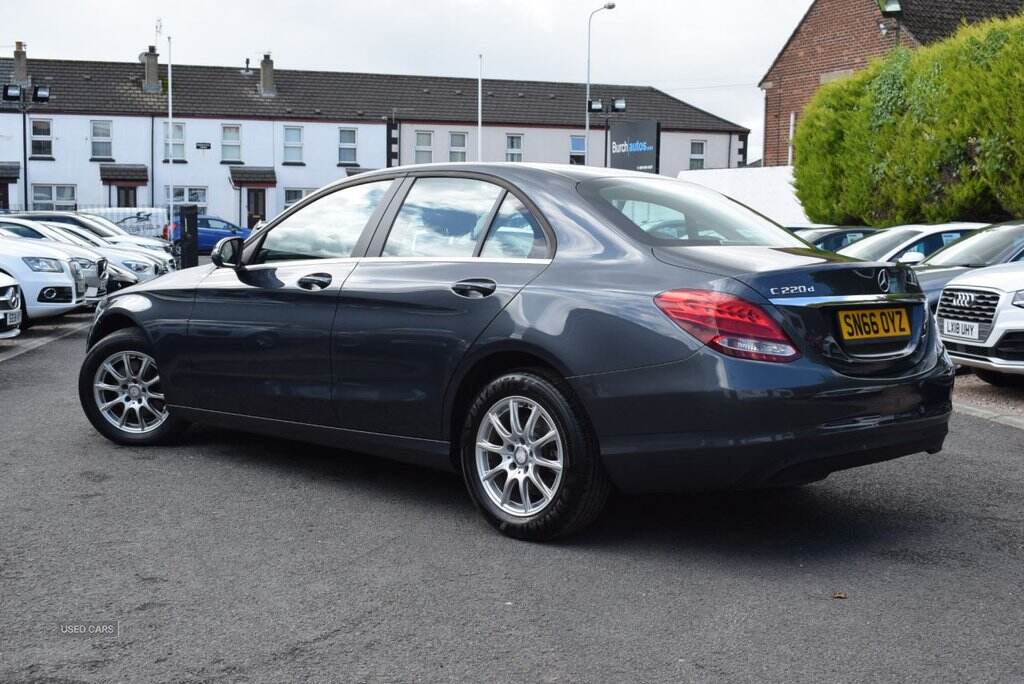 Sep 2016 Mercedes-Benz C-Class C220d SE Executive 4dr Auto