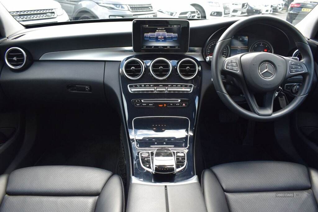 Sep 2016 Mercedes-Benz C-Class C220d SE Executive 4dr Auto