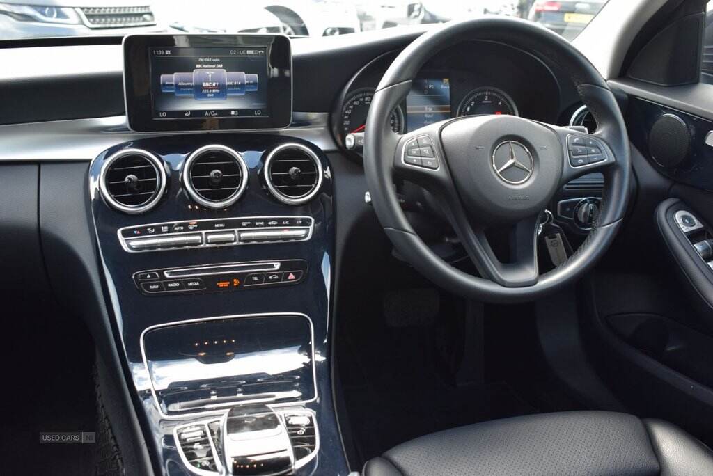 Sep 2016 Mercedes-Benz C-Class C220d SE Executive 4dr Auto